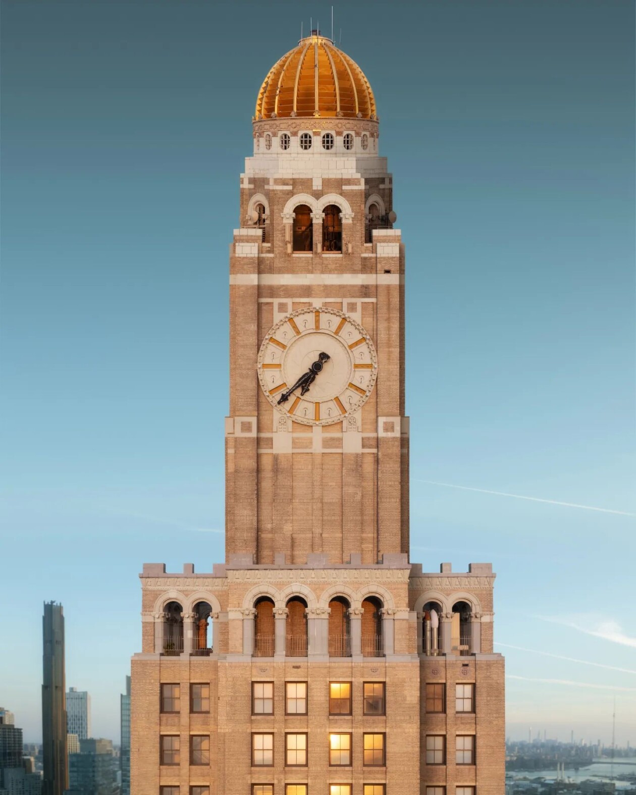 Formidable Drone Photographs That Celebrate The Beauty Of Historic High Rise Buildings In The Us By Chris Hytha (13)