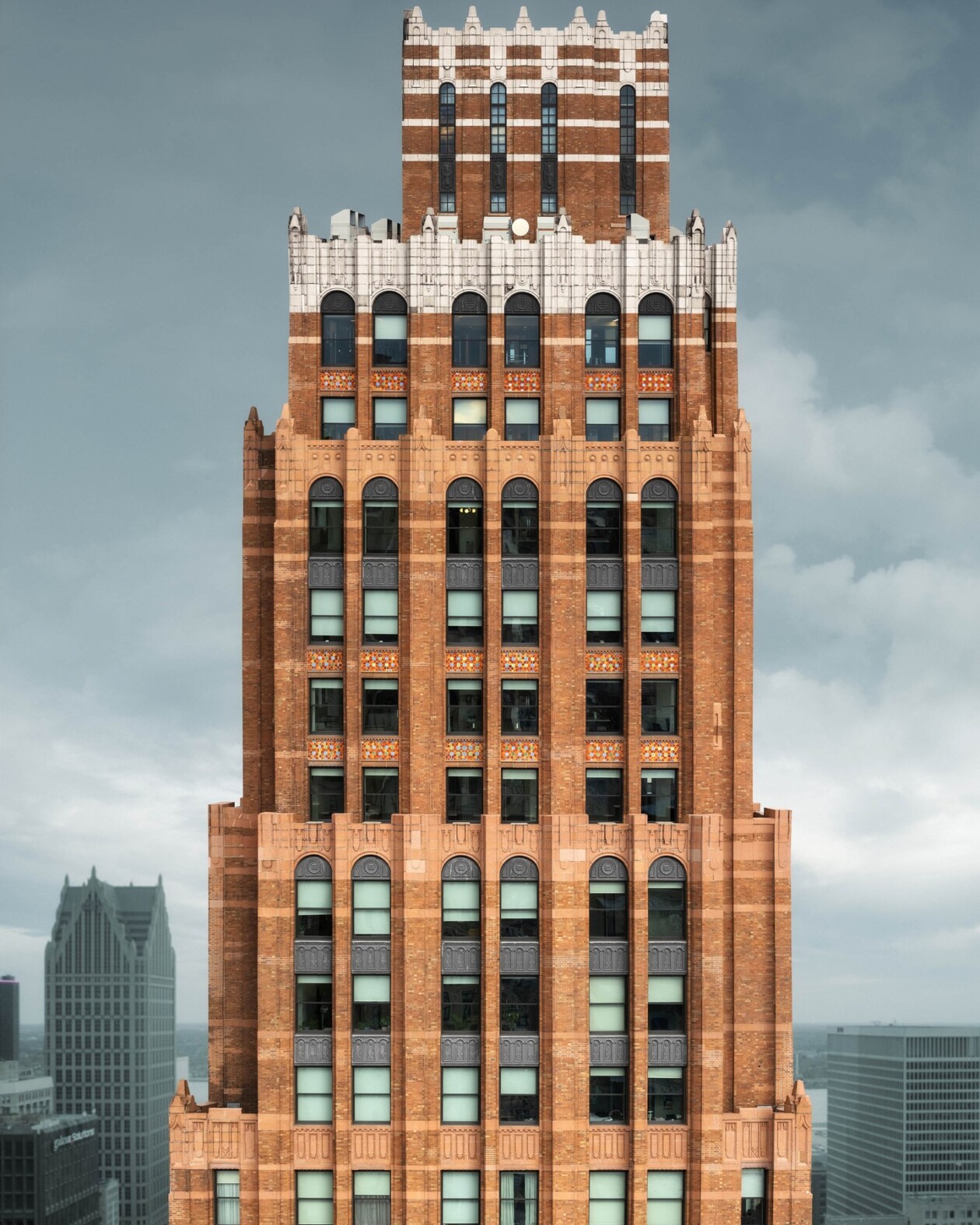 Formidable Drone Photographs That Celebrate The Beauty Of Historic High Rise Buildings In The Us By Chris Hytha (2)