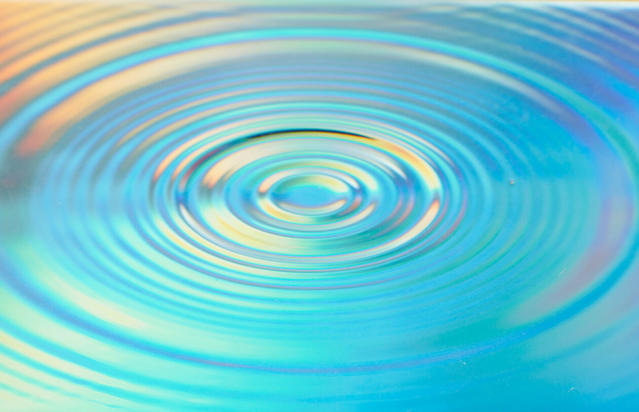 Mesmerizing Photos Of Iridescent Water Ripples By Sue Hsueh (8)