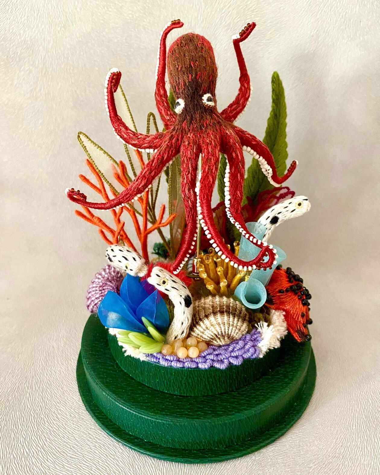 Meticulous And Absolutely Stunning Three Dimensional Embroideries By Pienisieni (13)