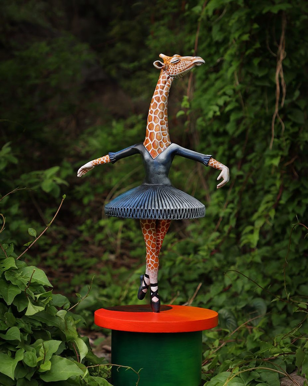 Otherworldy Creatures And Scenarios By Sergio Bustamante (14)