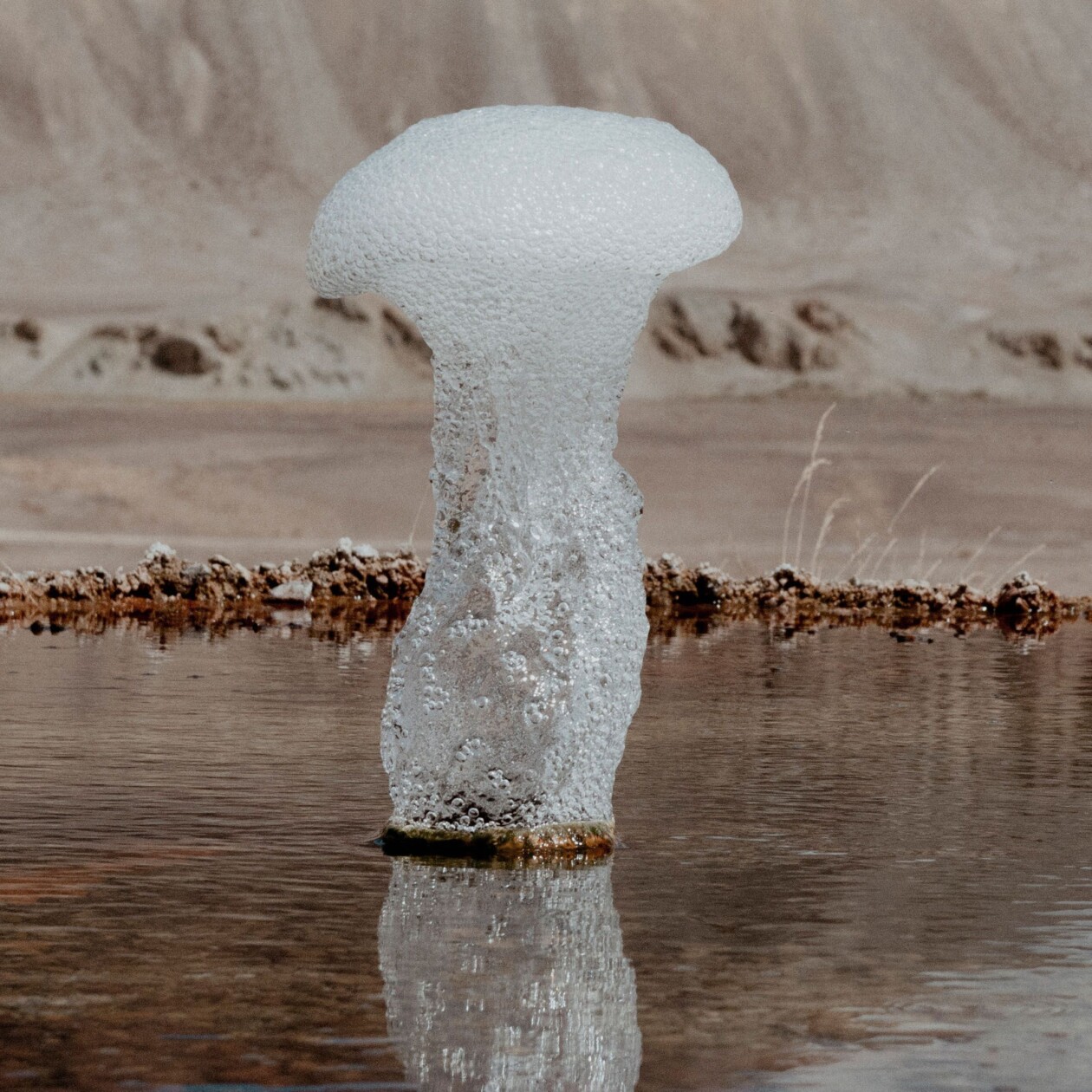 Photos Of A Tiny Geyser In Tajikistan’s Pamir Mountains By Øystein Sture Aspelund (12)