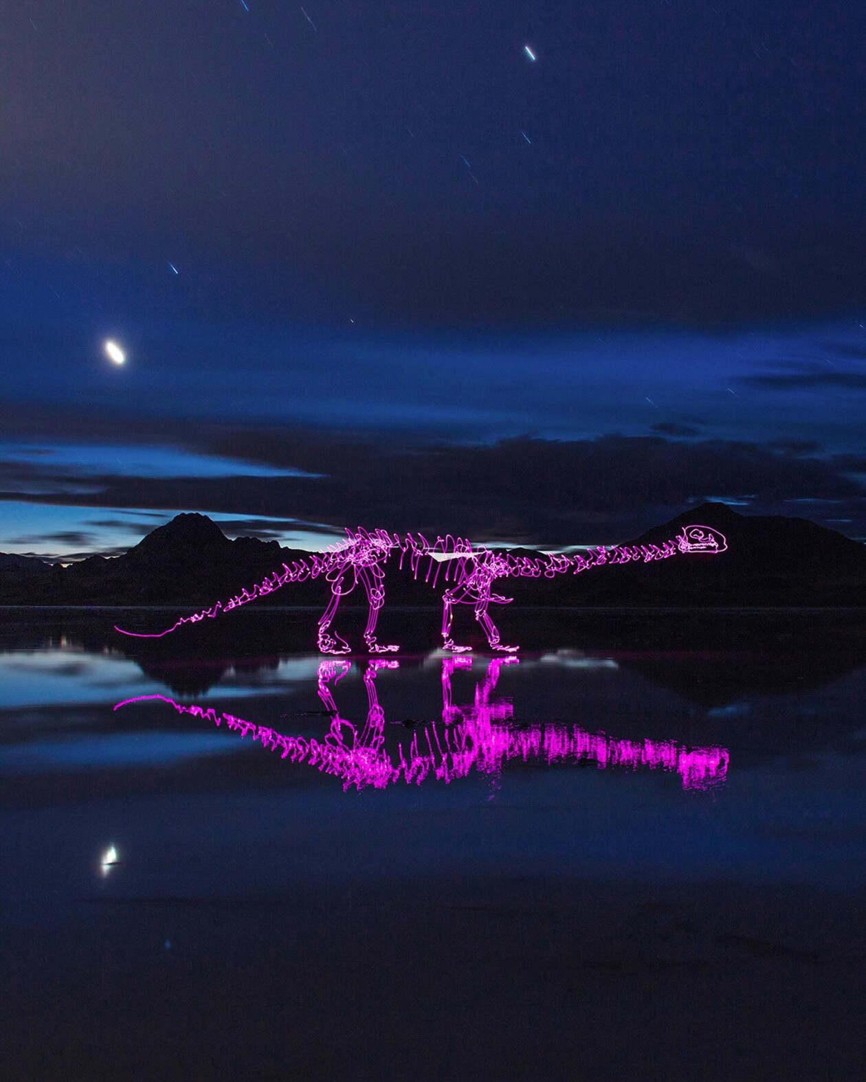 The Hypnotizing Light Painting Photography Of Dariustwin (23)