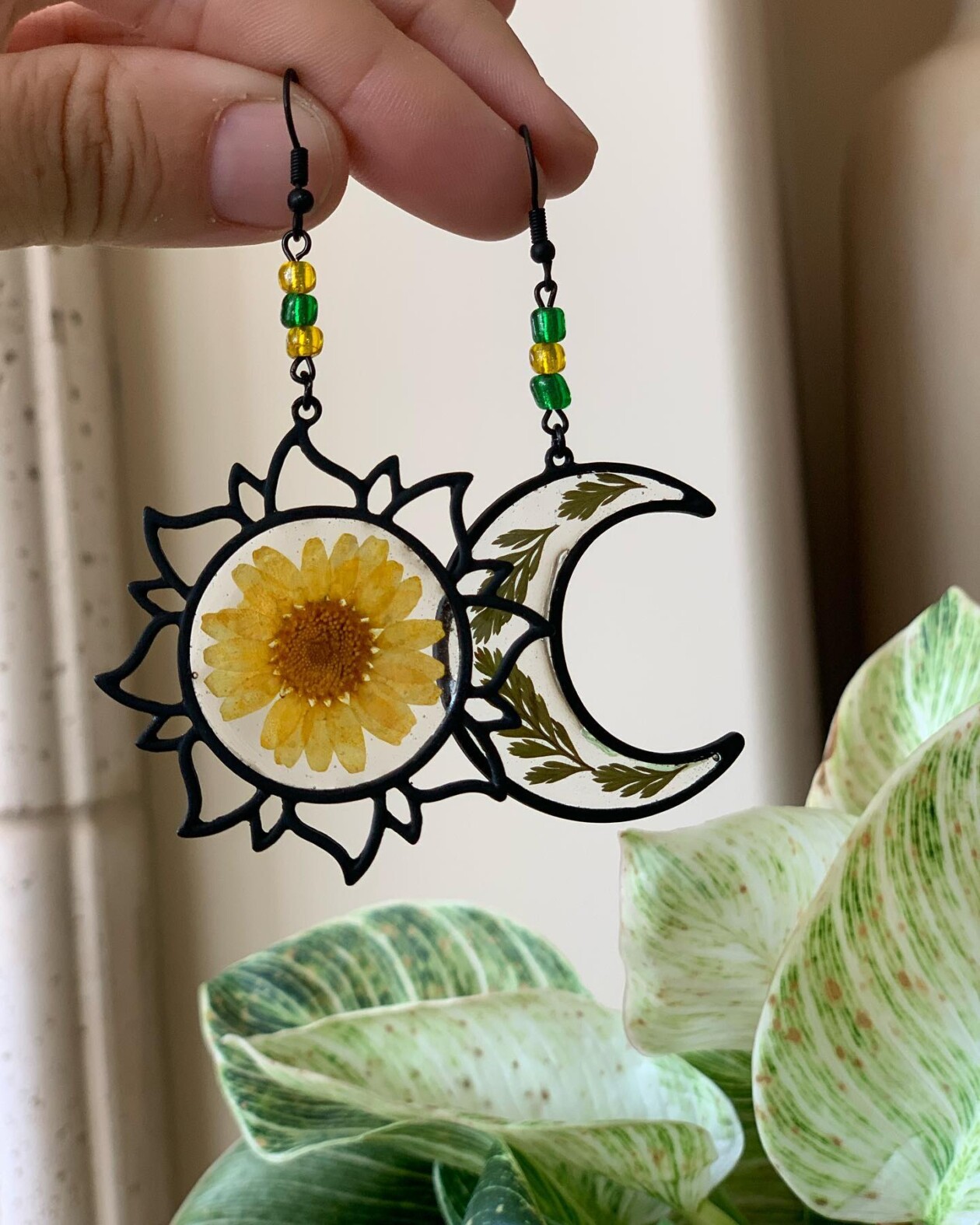 The Marvelous Plant Jewelry By Zinab Chahine (3)