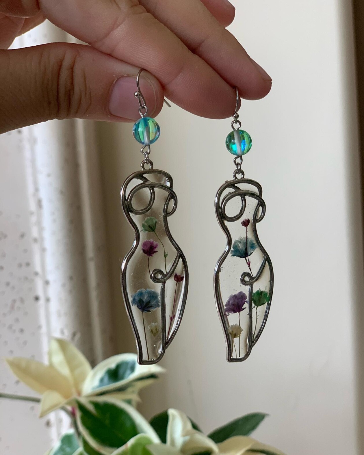 The Marvelous Plant Jewelry By Zinab Chahine (4)