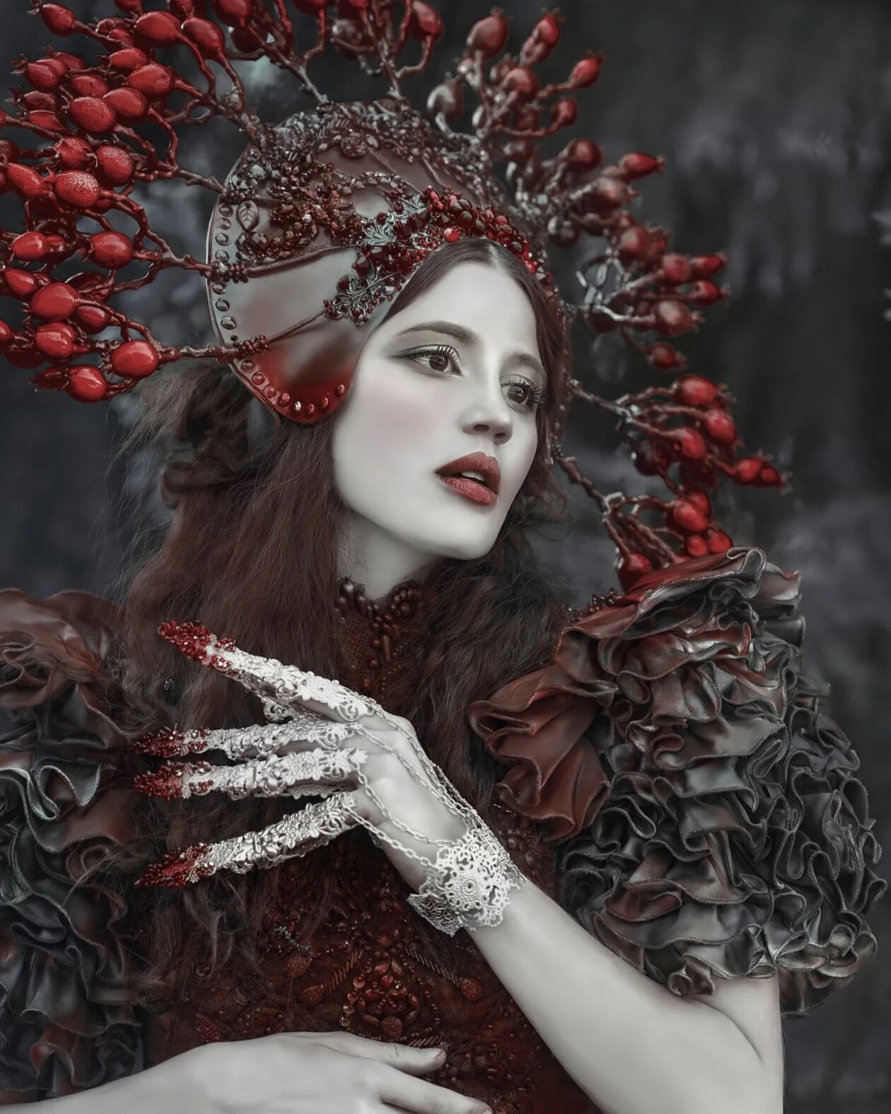 Whimsical Dark Costumes By Agnieszka Osipa (5)