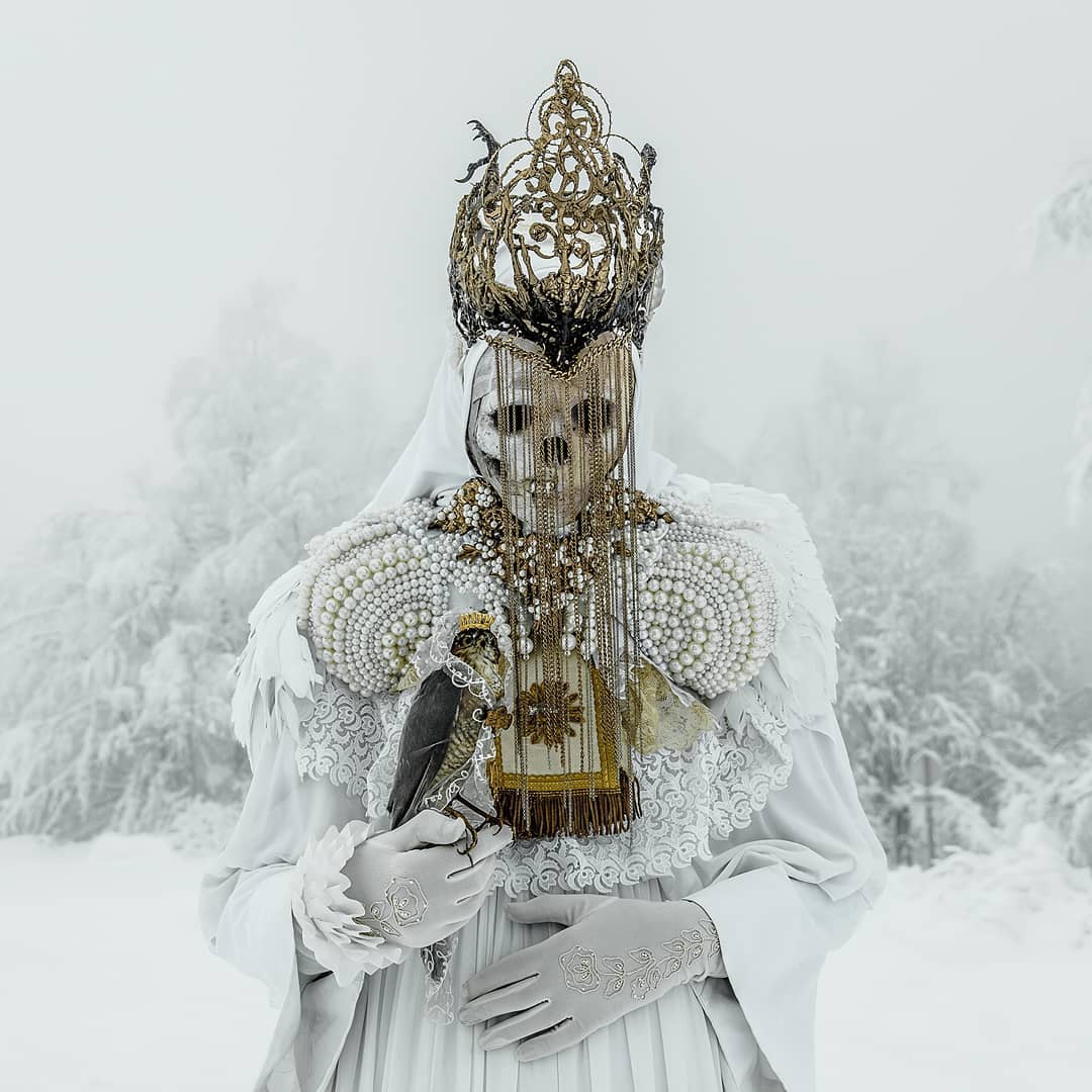 Whimsical Dark Costumes By Agnieszka Osipa (8)