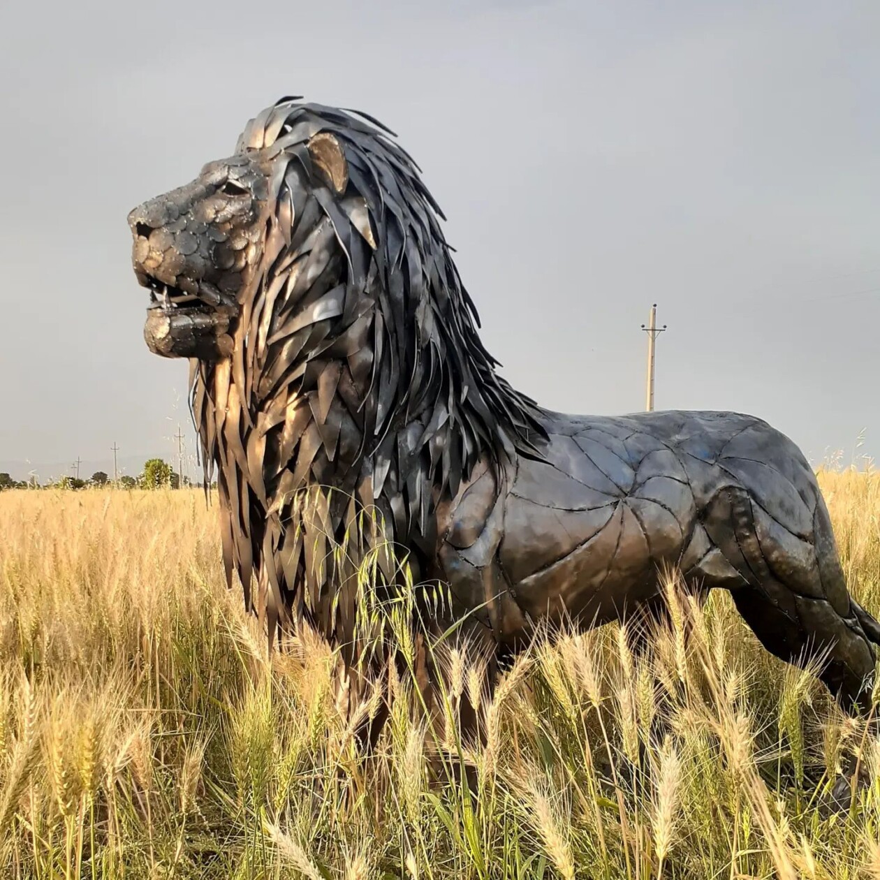 Amazing Figurative Scrap Metal Sculptures By Hasan Keshavarz (13)