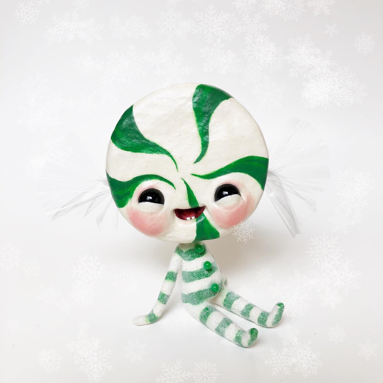 Cute And Creepy Little Monster Toys By Sara Duarte (13)