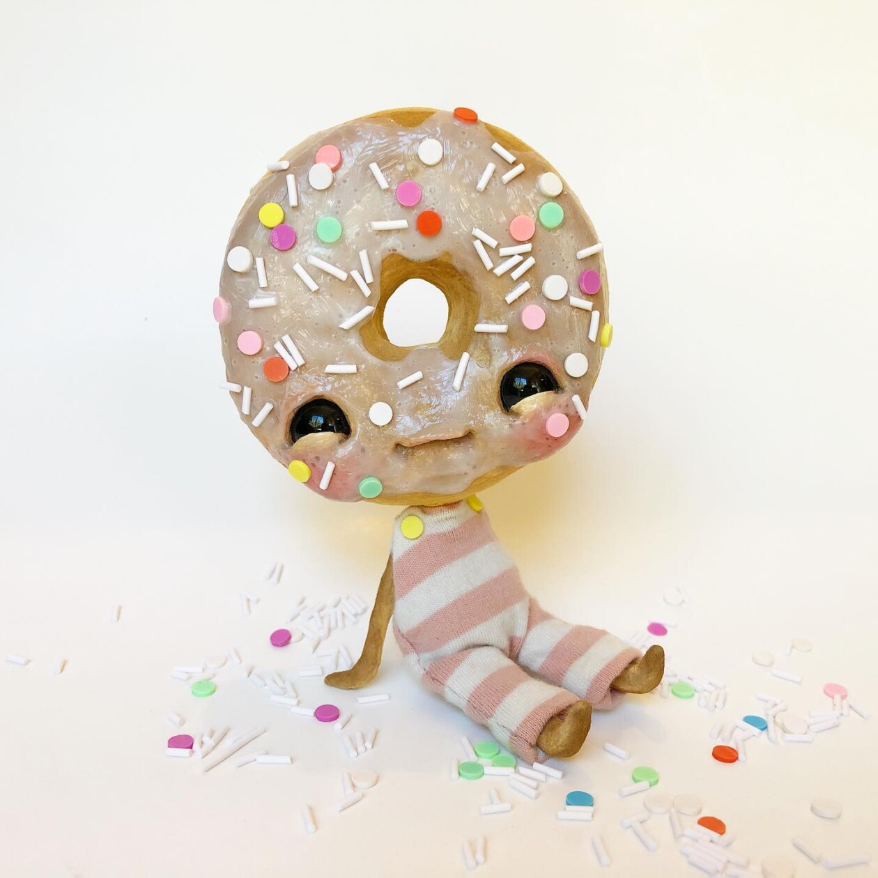 Cute And Creepy Little Monster Toys By Sara Duarte (18)