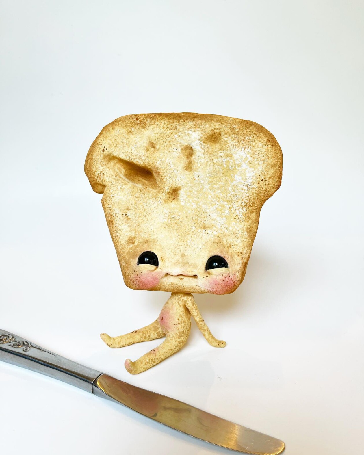 Cute And Creepy Little Monster Toys By Sara Duarte (20)