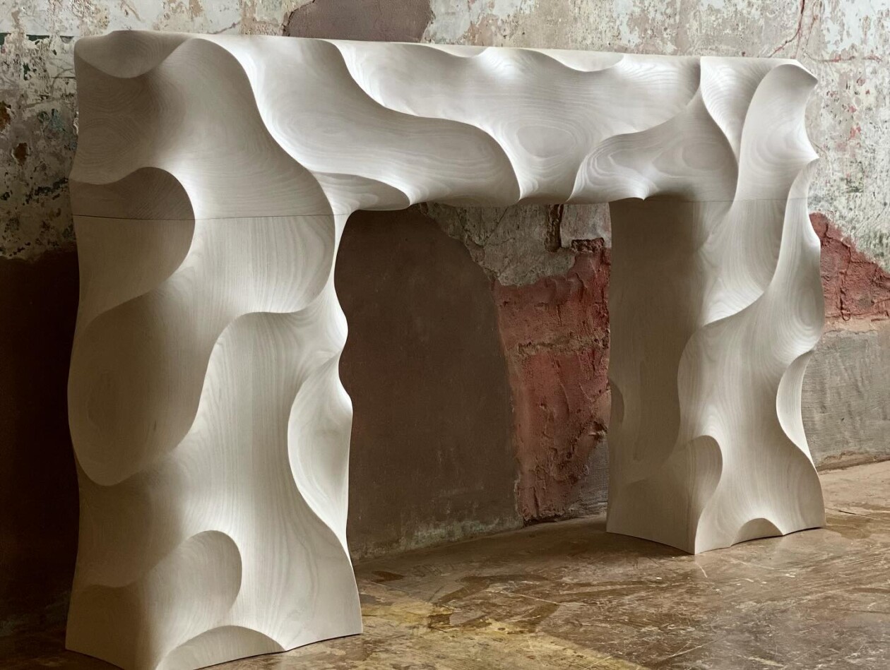 Intricately Engraved And Textured Organic Shaped Furniture By Caleb Woodard (14)