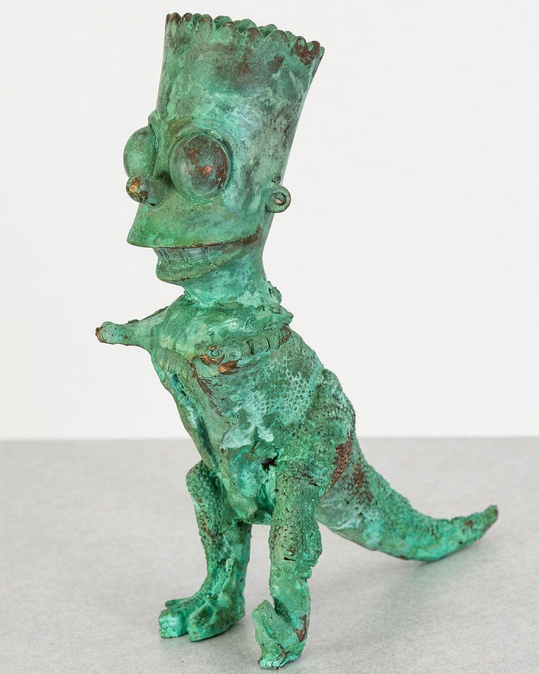 Joshua Goode Blends Ancient Relics With Pop Culture Icons In His Anachronistic Sculptures (12)