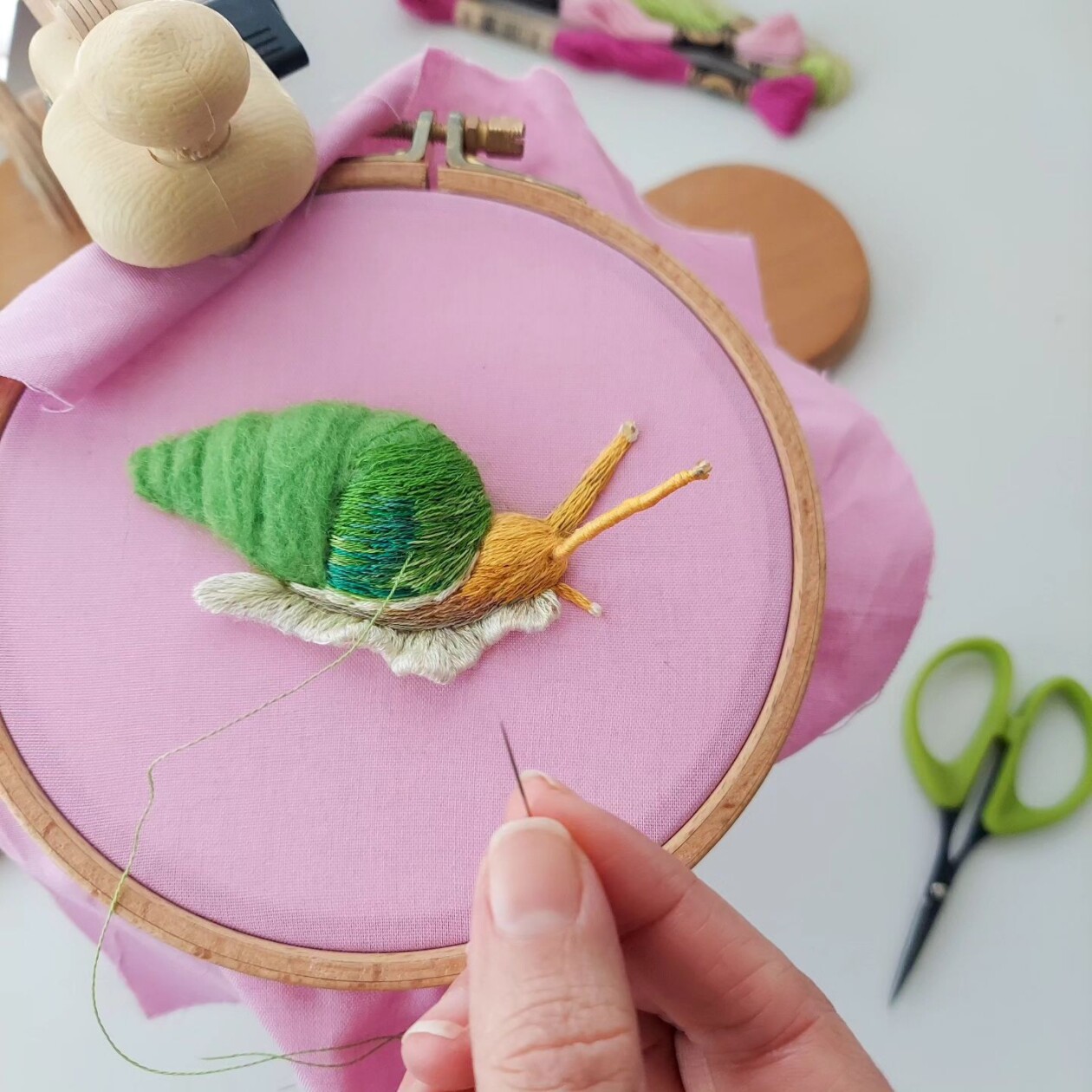 Life Like Three Dimensional Animal Embroideries By Megan Zaniewski (11)