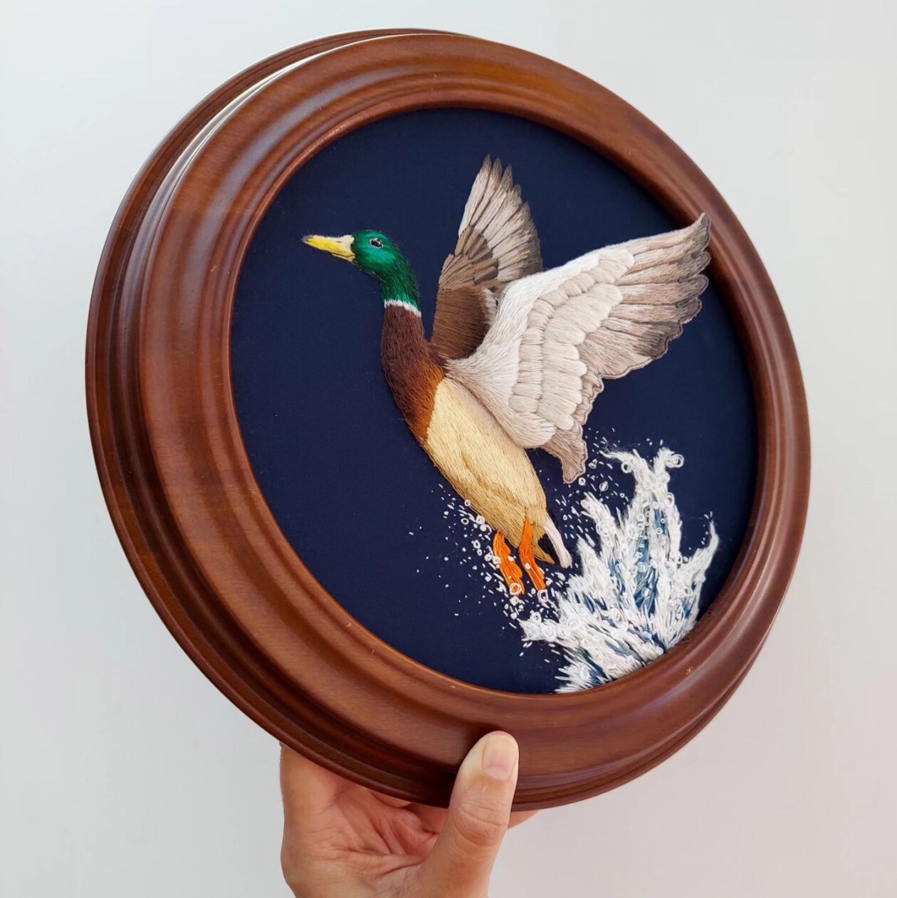 Life Like Three Dimensional Animal Embroideries By Megan Zaniewski (2)