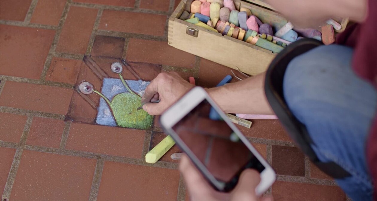 Playful Characters Drawn On Everyday Streets By David Zinn (18)