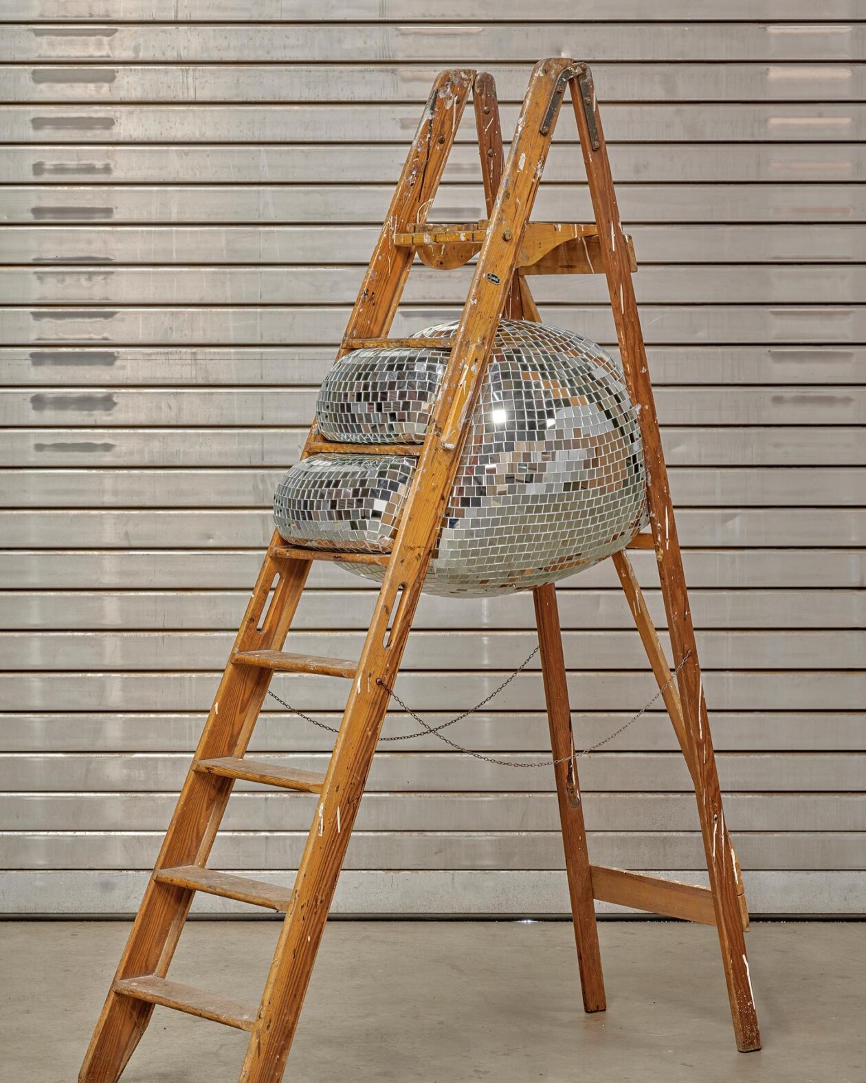 Surreal Sculptures Of Melted Mirror Disco Balls By Rotganzen Studio (3)