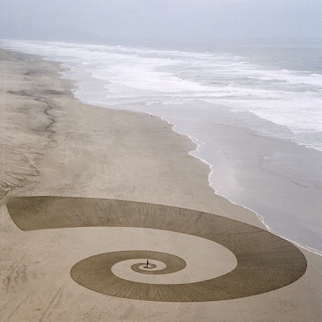 The Monumental And Precise Land Art Of California Artist Jim Denevan (1)