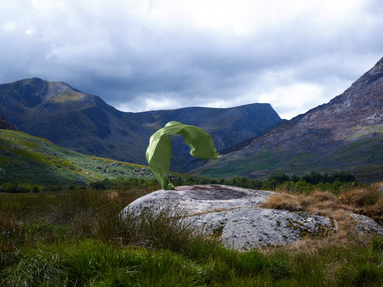 Transient Sculptures Photography Series By Neal Grundy (1)