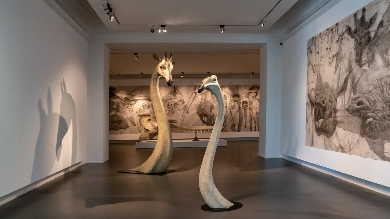 Trophy, Thought Provoking Giant Animal Sculptures By Quentin Garel (1)