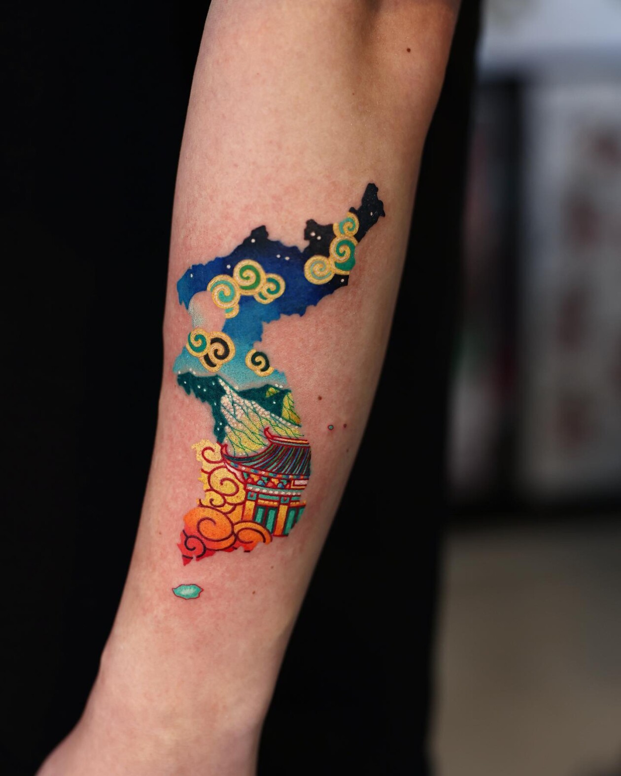 Vibrant Tattoos With Densely Layered Patterns By Korean Artist Pittakkm (6)