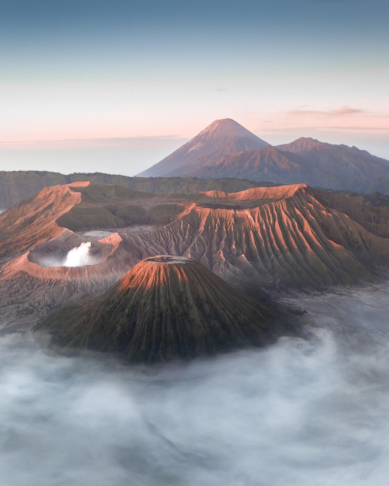 A World Unveiled, Breathtaking Landscapes From Above With Cédric Houmadi (2)