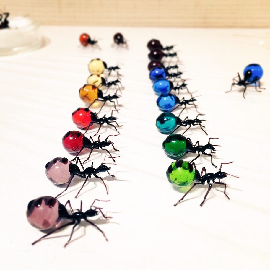 Amazingly Realistic Insect And Plant Glass Sculptures By Yuki Tsunoda (2)