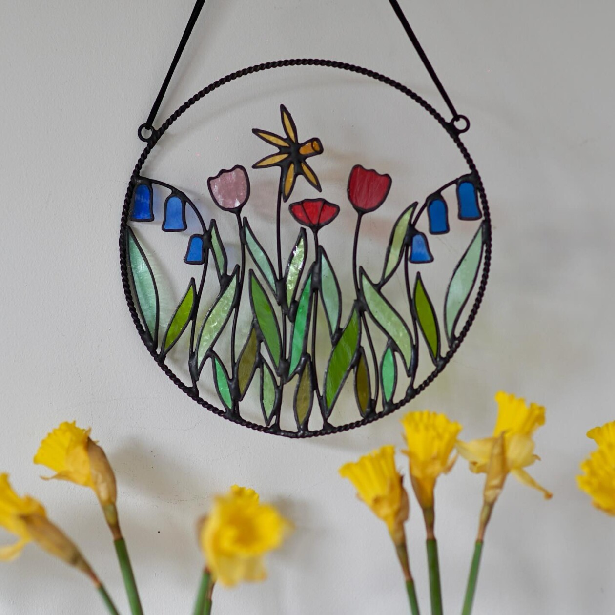 Blossoming With Light, Jessica Saunders' Stained Glass Sculptures (4)