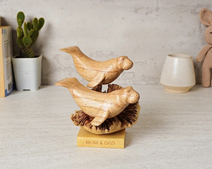 Exploring Yudi’s Exquisite Wooden Sculptures (10)