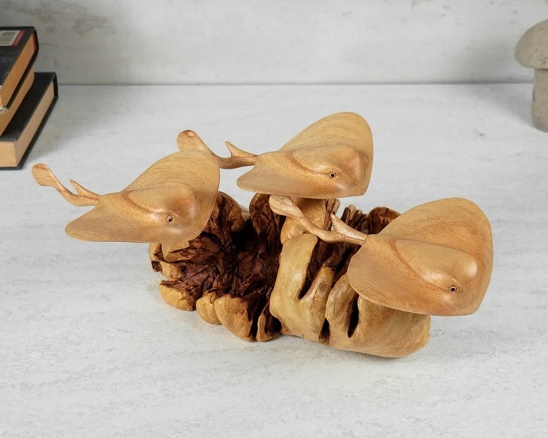 Exploring Yudi’s Exquisite Wooden Sculptures (11)