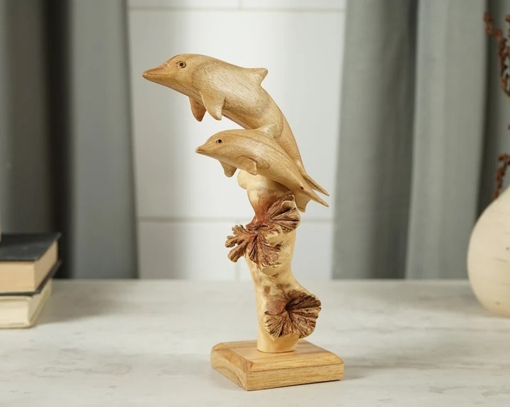 Exploring Yudi’s Exquisite Wooden Sculptures (22)