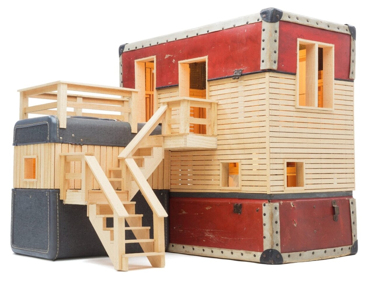 Homeward Bound, The Sculptural Narratives Of Ted Lott (5)