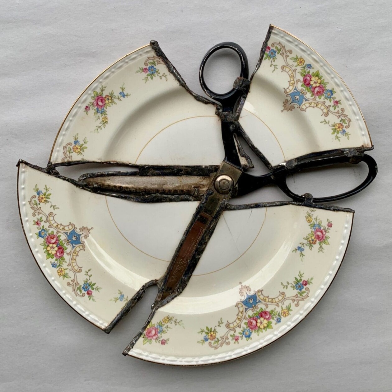 Human Nature's Kintsugi, Intriguing Surrealistic Sculptures By Glen Taylor (11)