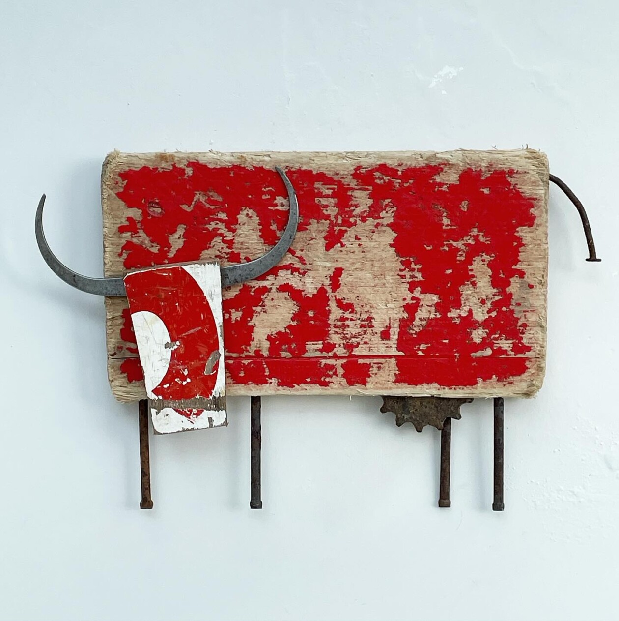 Kirsty Elson Recycles Driftwood And Detritus Into Charming Animal Sculptures (17)