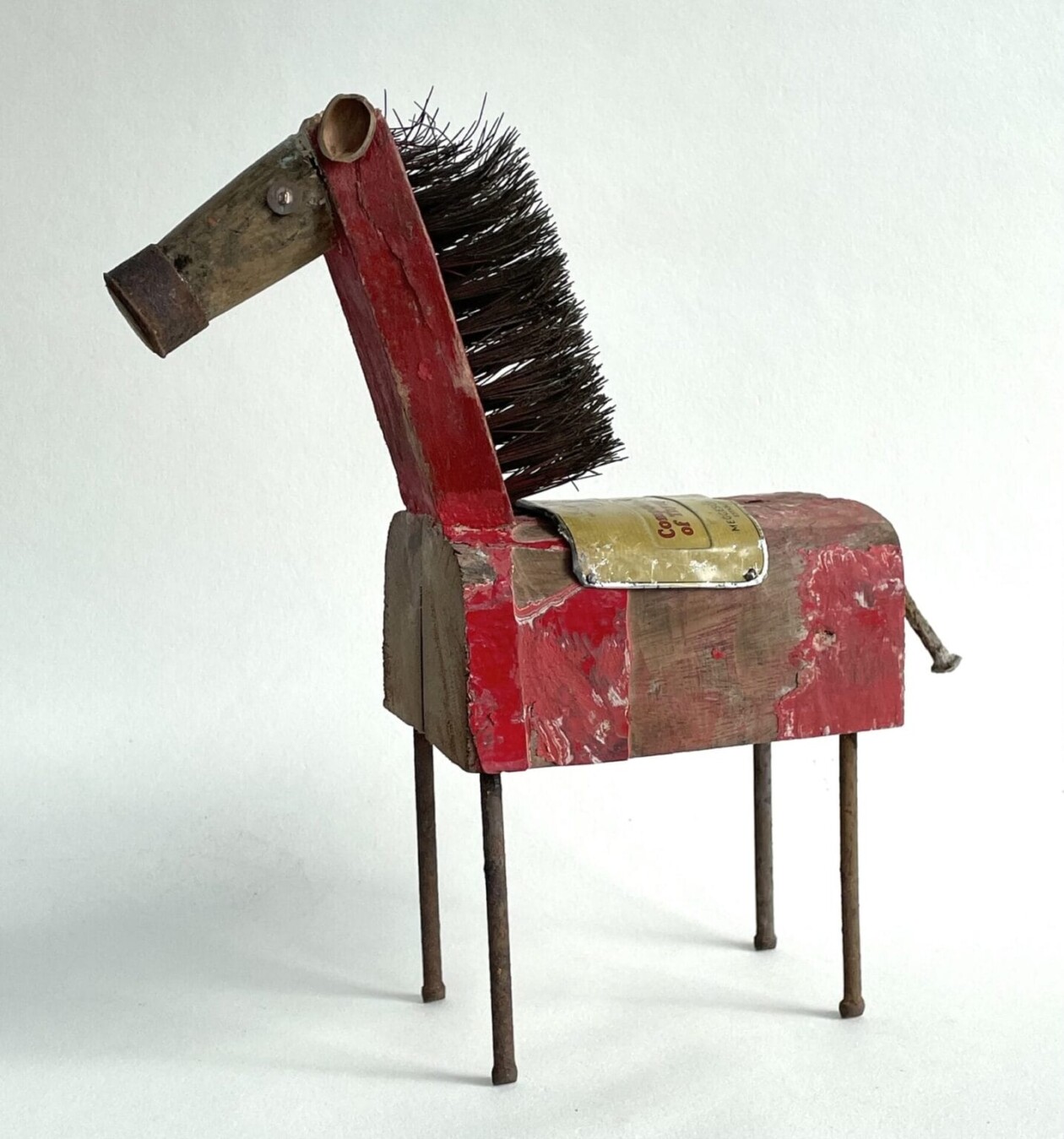 Kirsty Elson Recycles Driftwood And Detritus Into Charming Animal Sculptures (5)