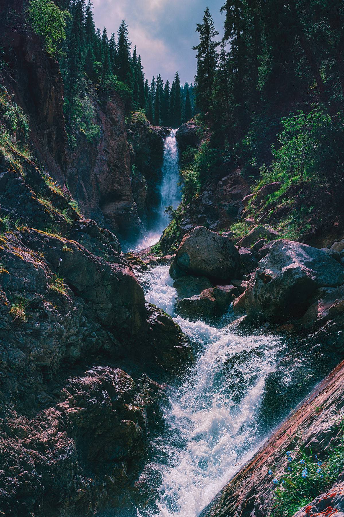 Kyrgyzstan Odyssey, A Hypnotizing Landscape Photography Series By Rus Khasanov (15)