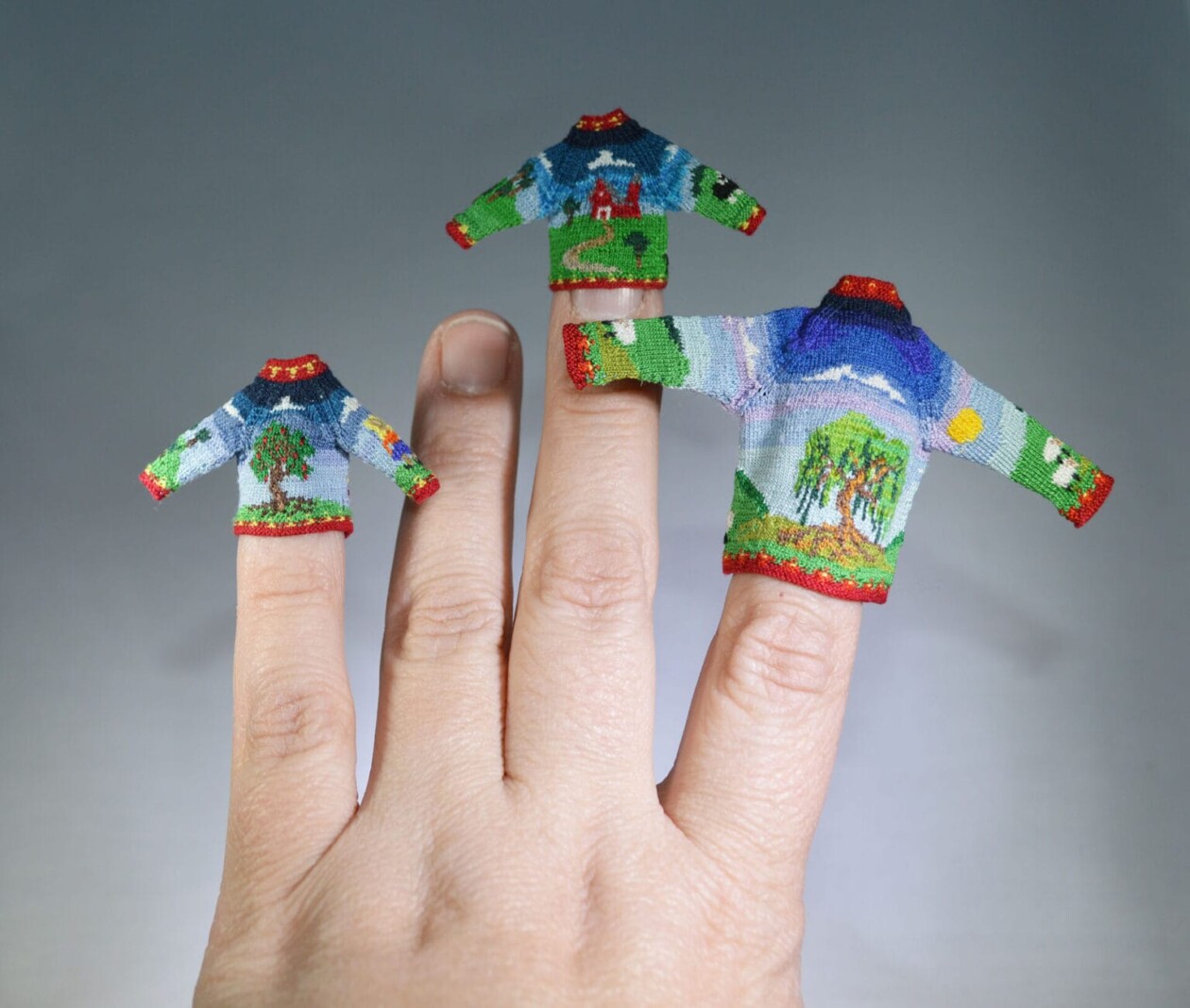 Stitching The Impossible, Althea Crome's Miniature Sweaters Defy Knitting Norms (7)