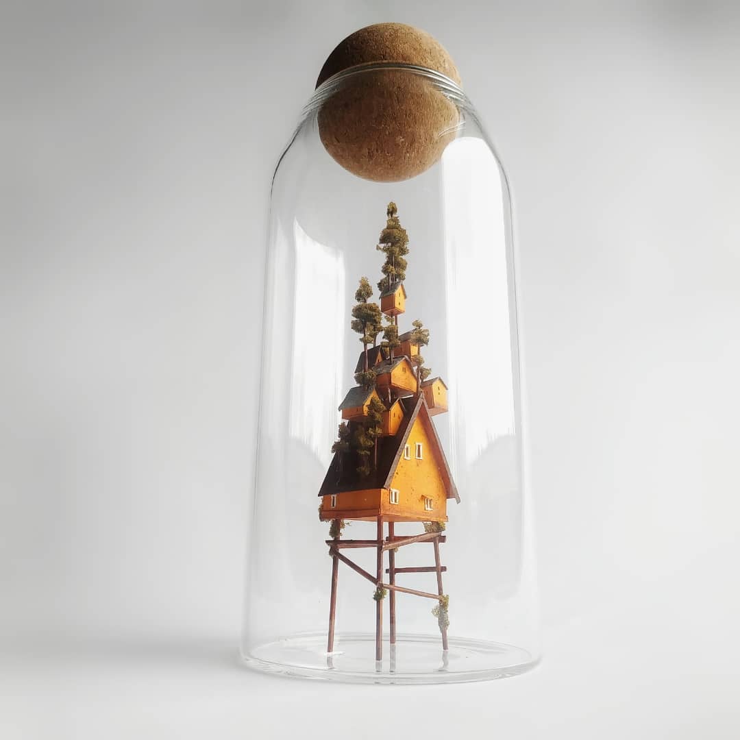 The Fantastic Miniature Art Of Michael Davydov (1)