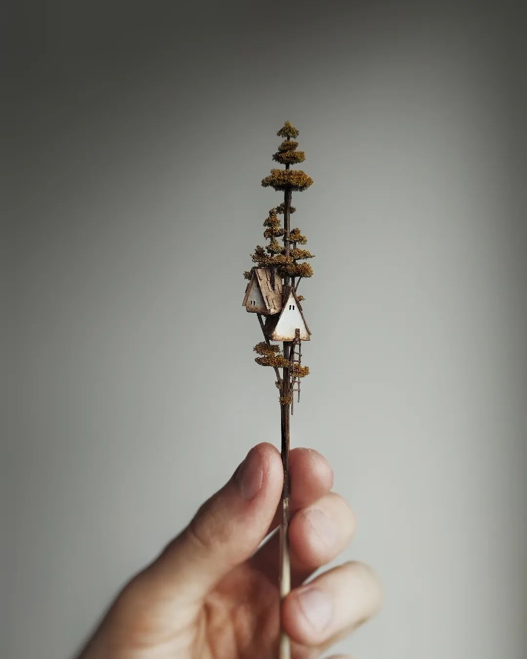 The Fantastic Miniature Art Of Michael Davydov (11)