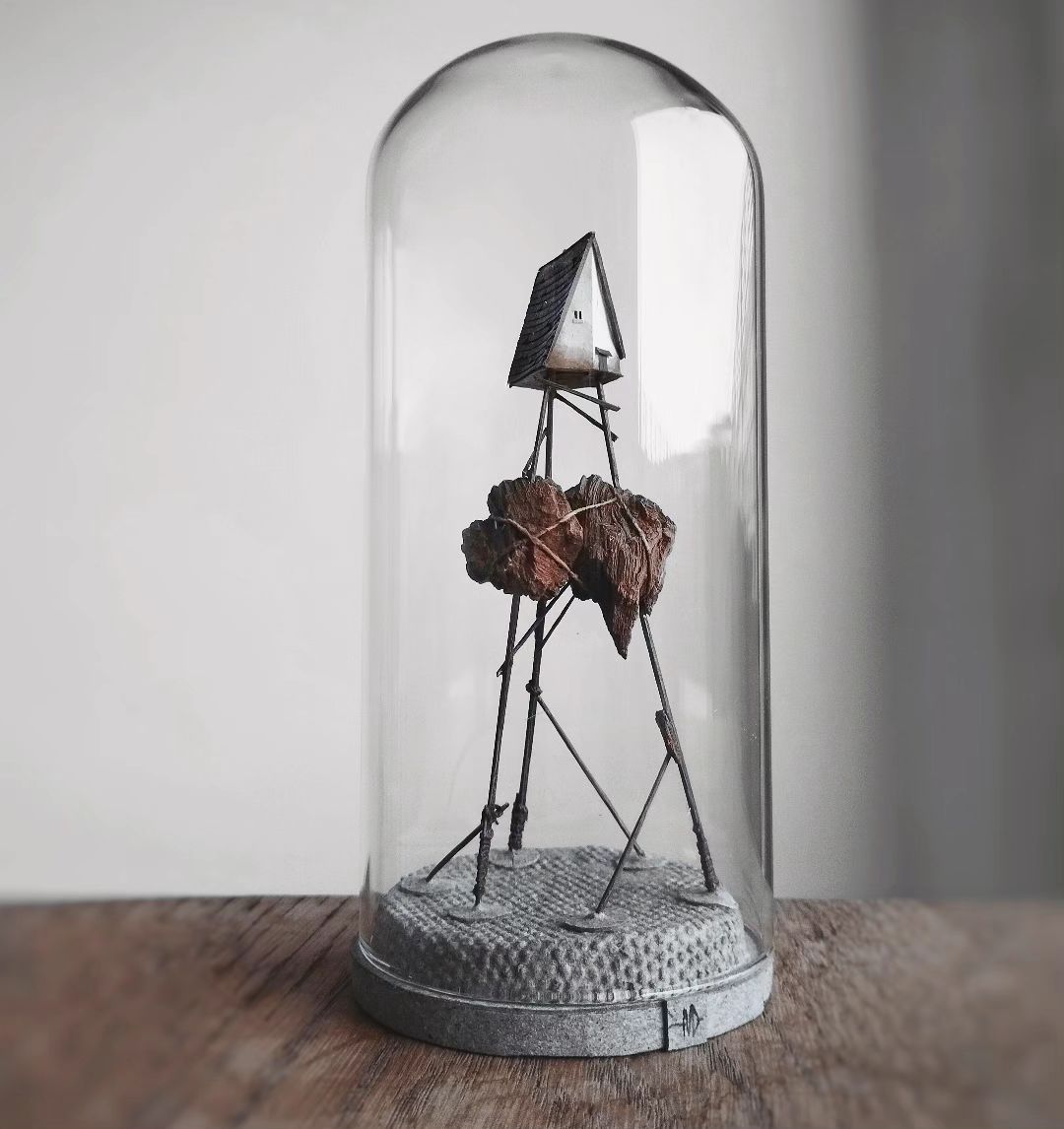 The Fantastic Miniature Art Of Michael Davydov (19)