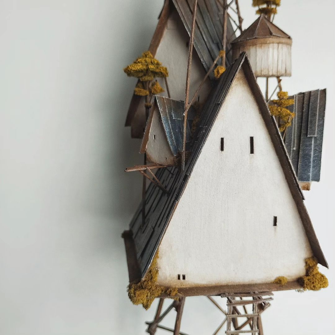 The Fantastic Miniature Art Of Michael Davydov (21)