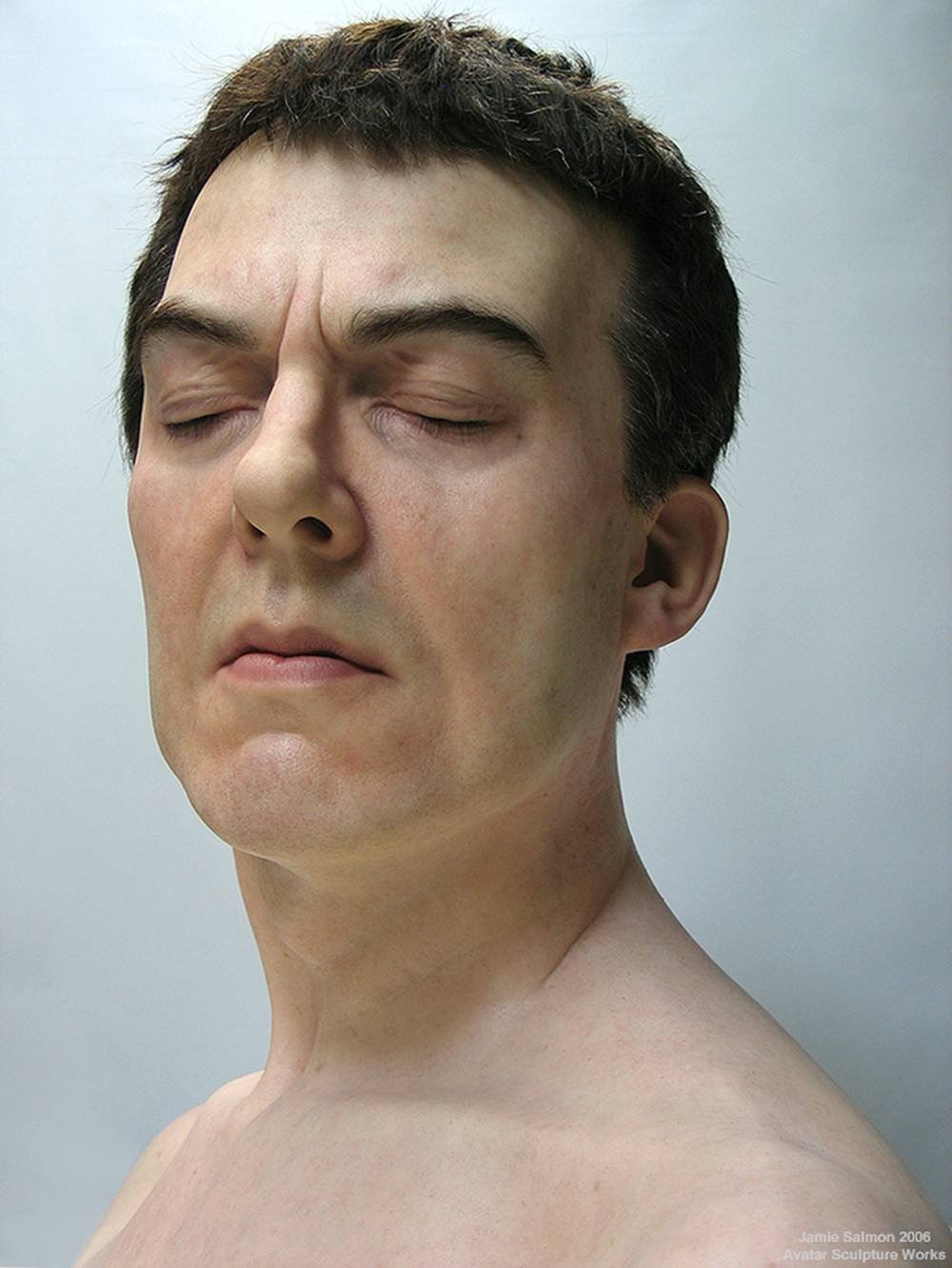 The Hauntingly Lifelike Sculptures Of Jamie Salmon (4)