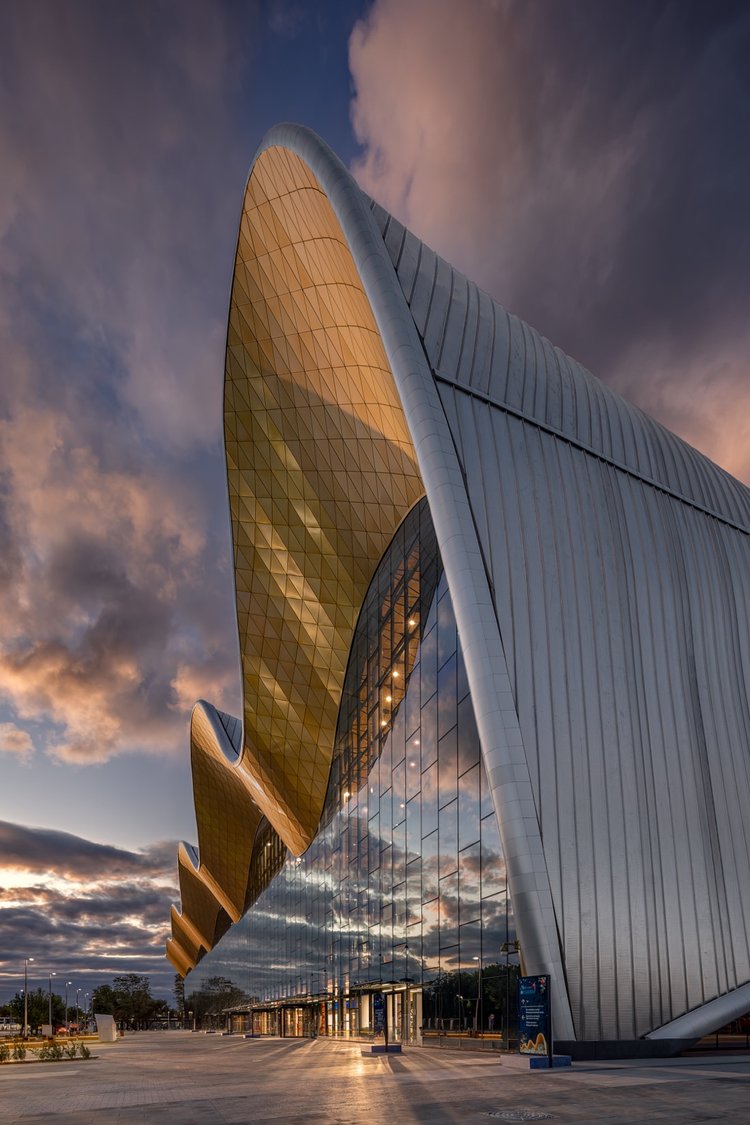 Welcome To Moscow, A Journey Through Russian Modern Architecture By Vadim Sherbakov (7)