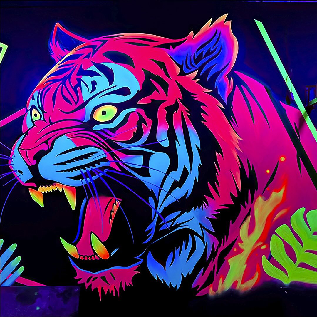 After Dark, The Luminous And Colorful Murals Of Fabián Bravo Guerrero (3)