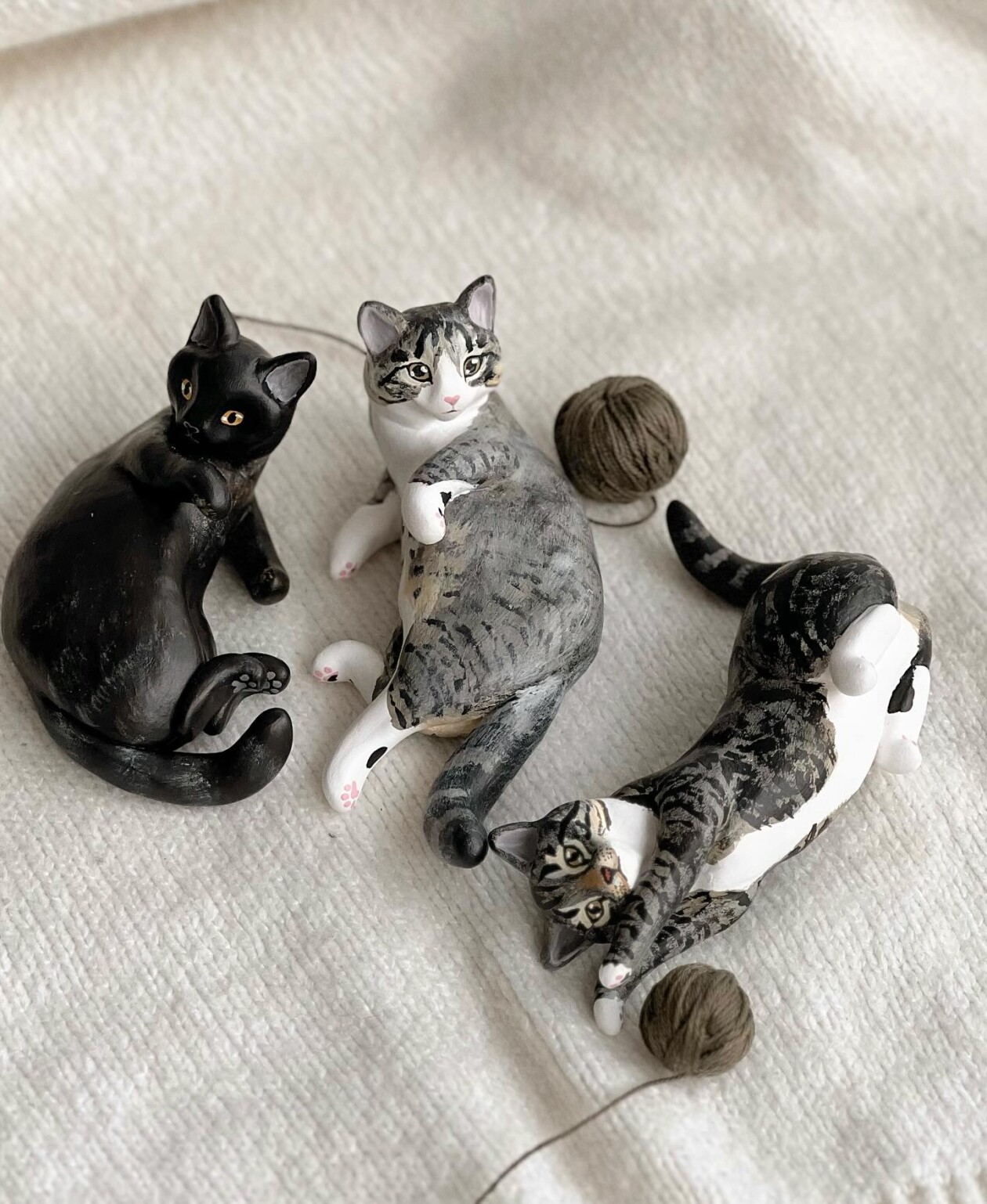 Miniature Marvels, The Artistic Journey Of Faunaclay's Animal Sculptures (6)