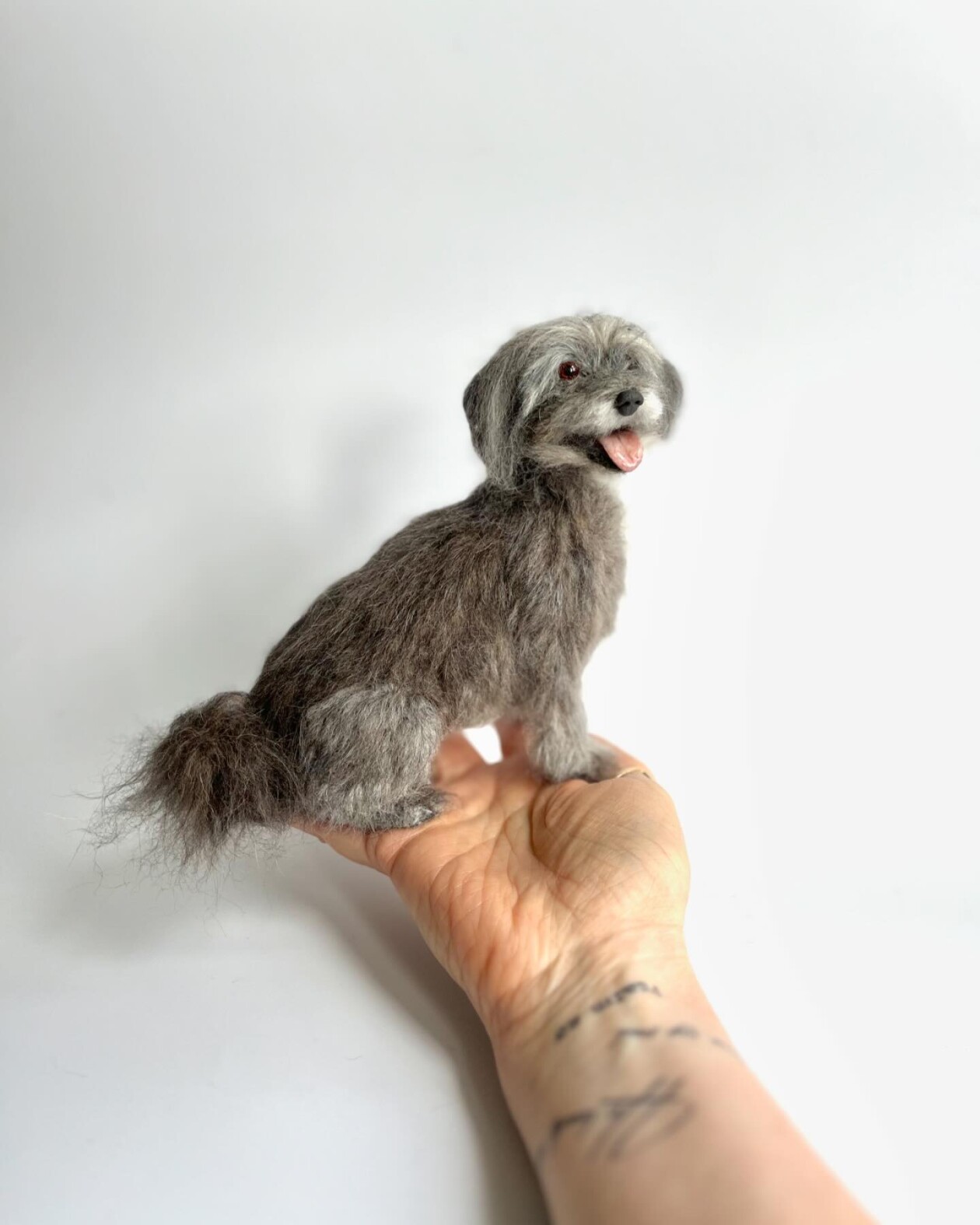 The World Of Jo Hobbs’ Needle Felted Animals (10)
