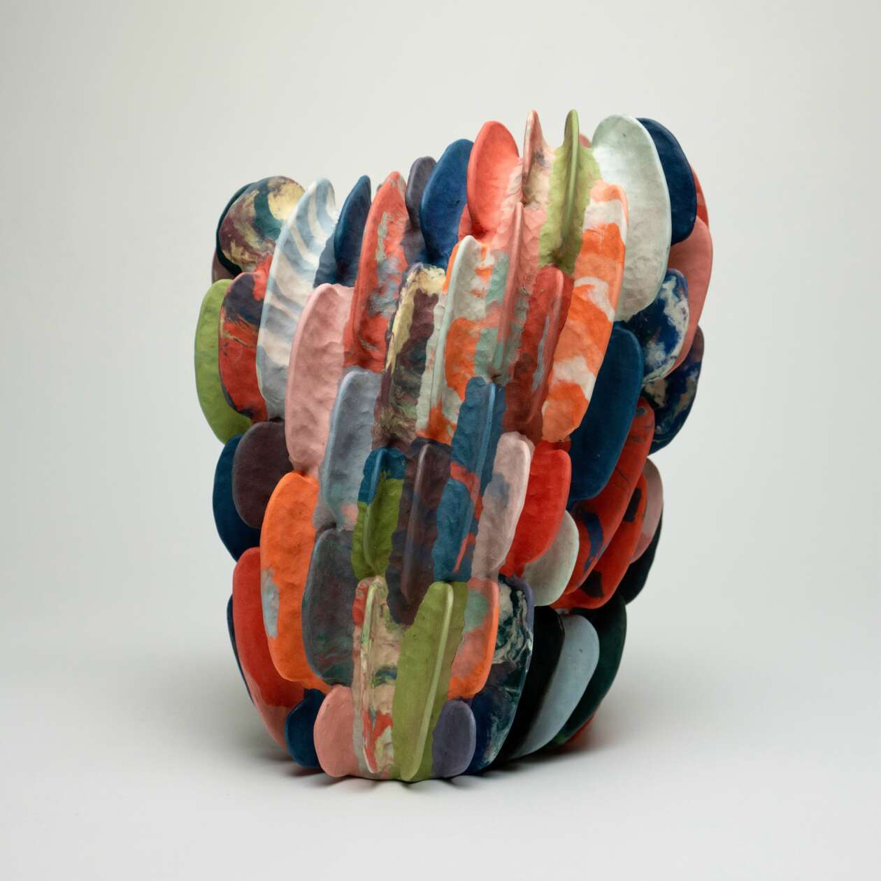 Janny Baek's Botanical Fantasies In Clay (12)