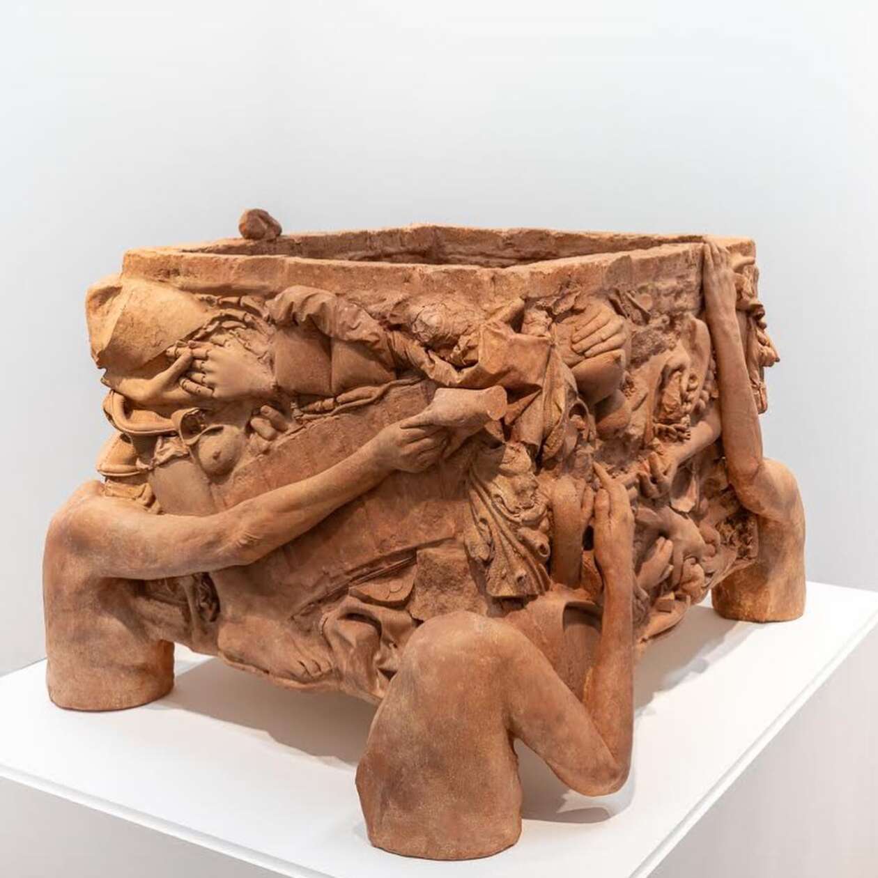 Surreal Sculptural Ceramic Vessels By Clementine Keith Roach (4)