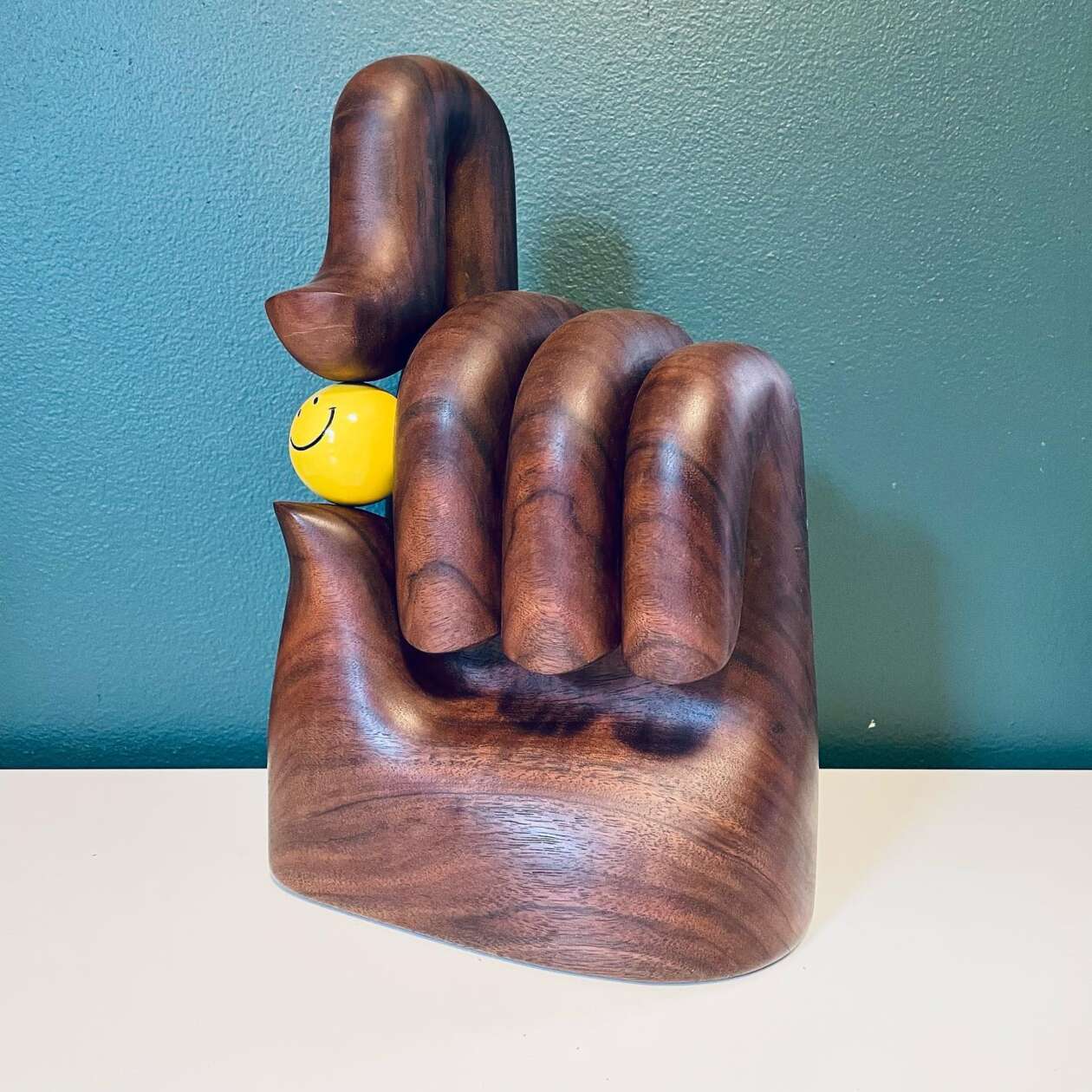 Figurative Wood Sculptures By Jordan Metcalf (1)