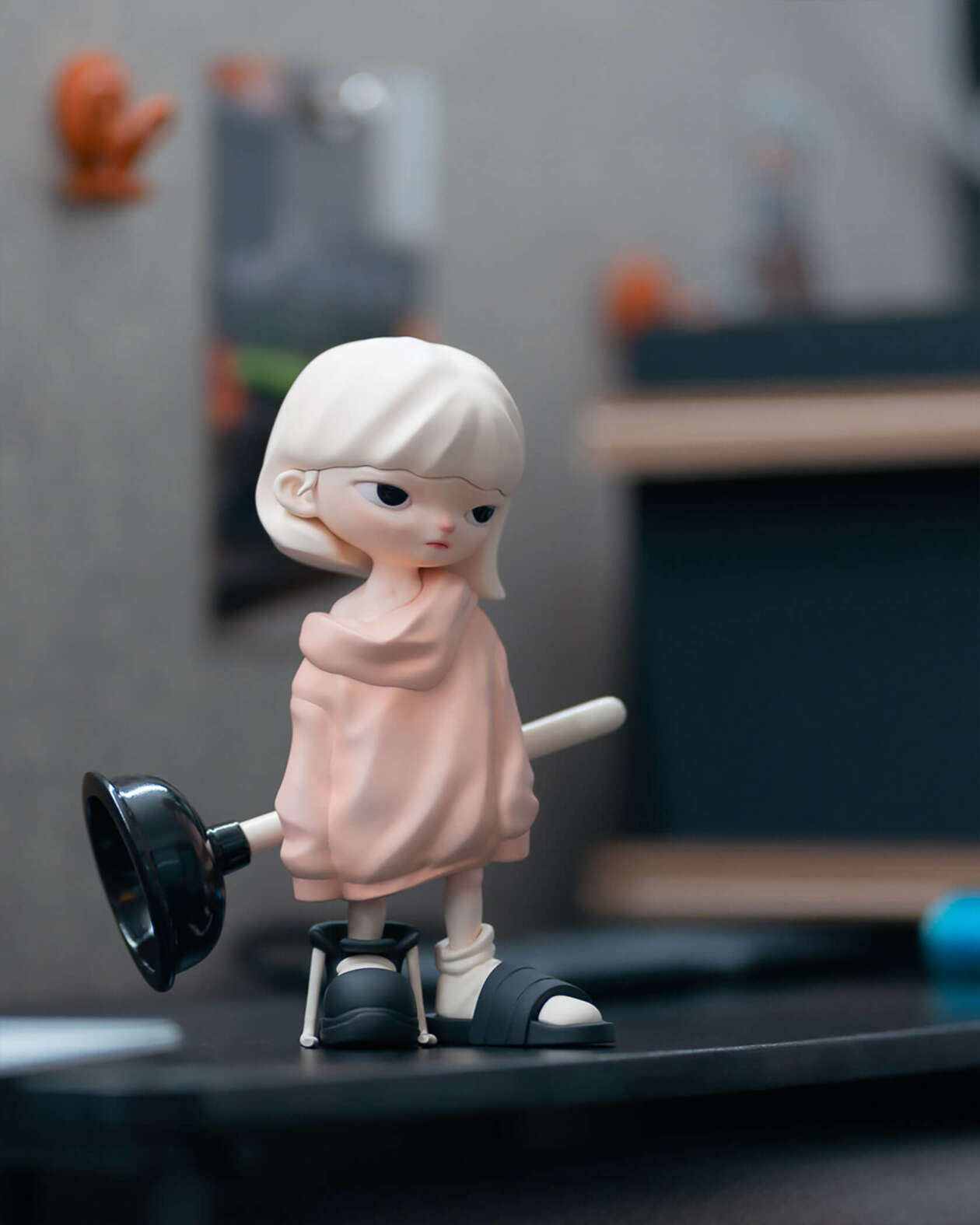 Hudy's Intriguing Resin Sculptures (7)